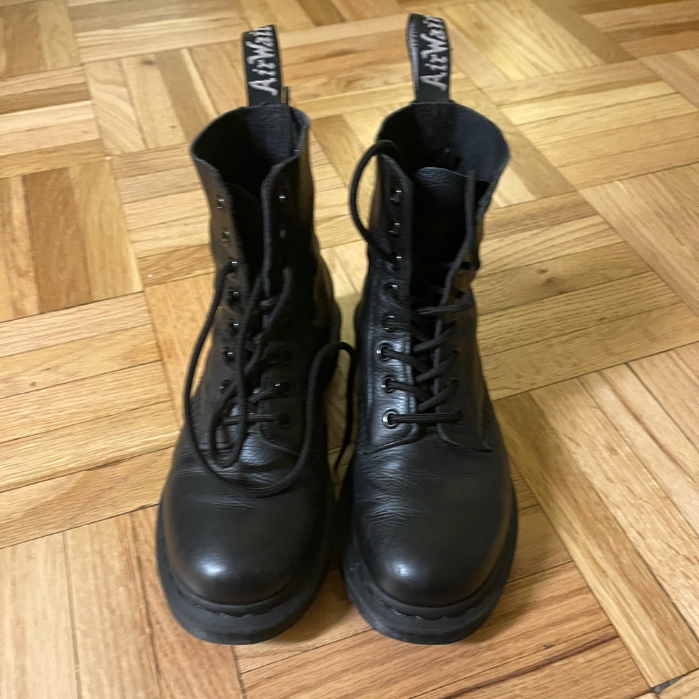 Dr martens Pascal Women’s Mono Boots